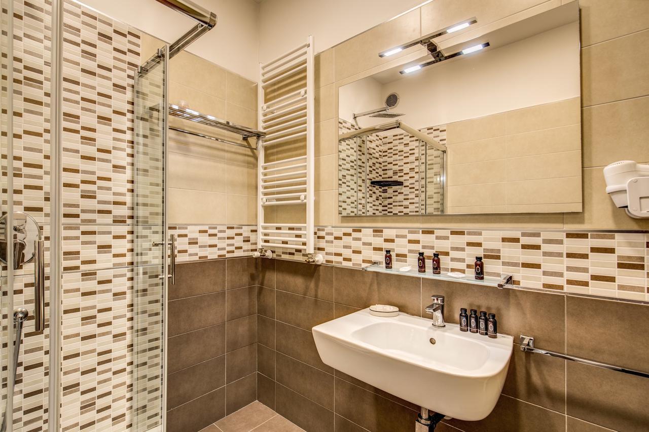Gravina Suite Frattina Рим Екстериор снимка