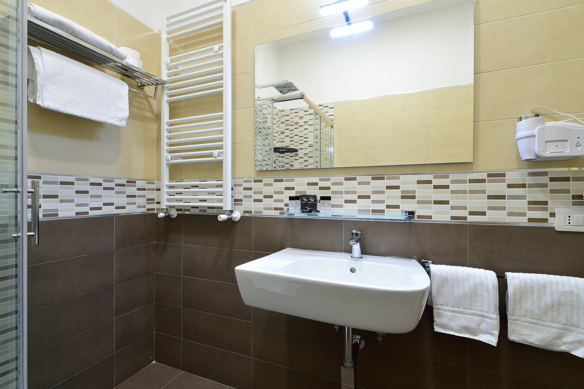 Gravina Suite Frattina Рим Екстериор снимка